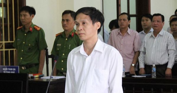 Một luật sư ở Bến Tre bị tuyên phạt 12 năm tù giam vì chiếm đoạt tiền của thân chủ