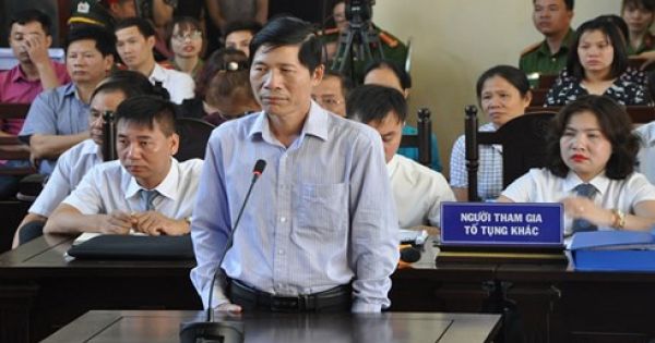 Vụ tai biến chạy thận 9 người chết: Khởi tố Phó Giám đốc BV Hòa Bình