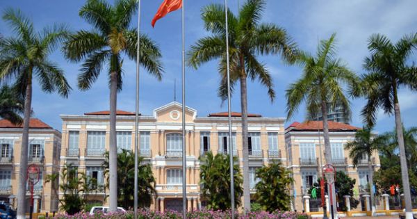 Đà Nẵng tiếp tục kỷ luật 2 cán bộ liên quan đến đất đai