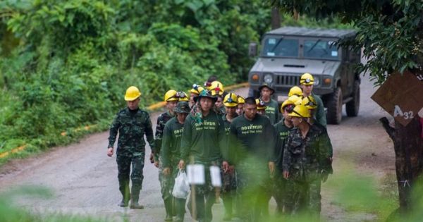 Bắt đầu chiến dịch giải cứu đội bóng nhí Thái Lan đợt 3