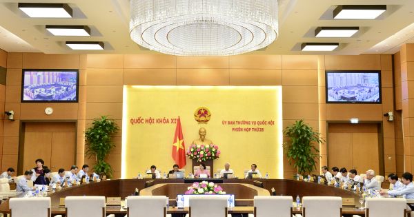 Phê chuẩn đề nghị bổ nhiệm 16 Đại sứ đặc mệnh toàn quyền Việt Nam