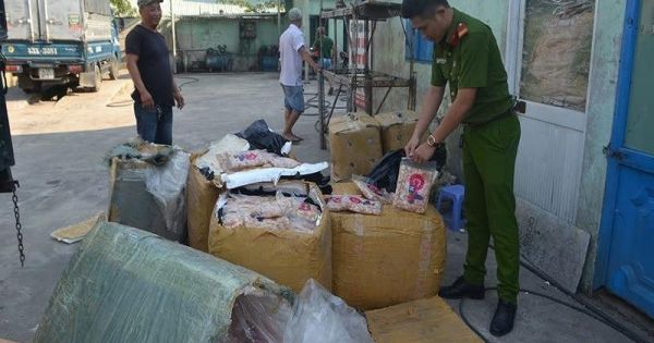 Ngăn chặn chân gà nhập từ Ba Lan nghi nhiễm khuẩn tiêu thụ tại Việt Nam