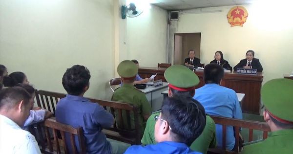 9 năm tù cho cựu công an giết vợ