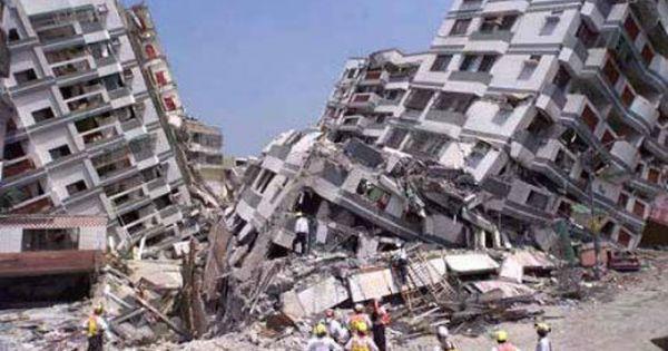 Hoang tàn, đổ nát sau trận động đất kinh hoàng tại Indonesia