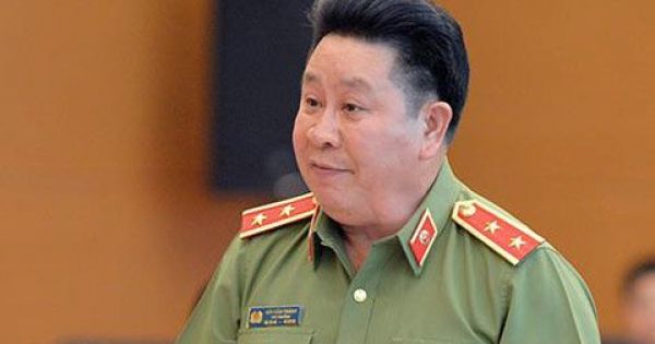 Thủ tướng cách chức ông Bùi Văn Thành Thứ trưởng Bộ Công an