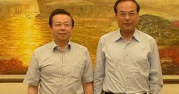 Quan tham giấu 3 tấn tiền mặt trong nhà