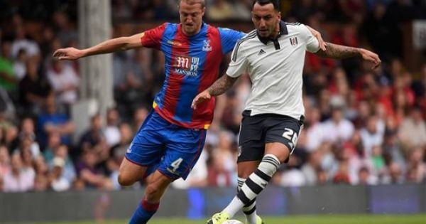 Fulham thể hiện bộ mặt ấn tượng ngày trở lại Premier League