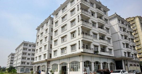 Hà Nội: Hàng trăm hộ tái định cư không người nhận