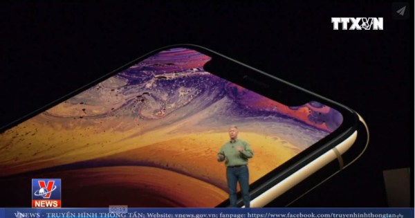 Apple trình làng iPhone thế hệ mới