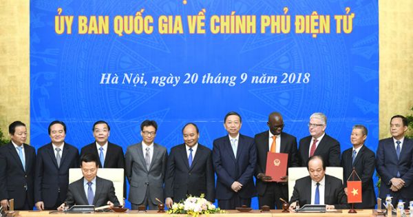 Thủ tướng yêu cầu “kỷ luật sắt” trong xây dựng Chính phủ điện tử