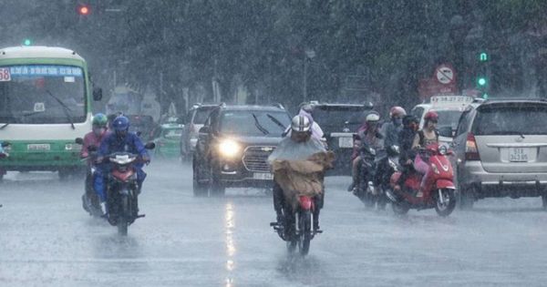 Miền Bắc và Bắc Trung Bộ hứng mưa lớn và đợt không khí lạnh