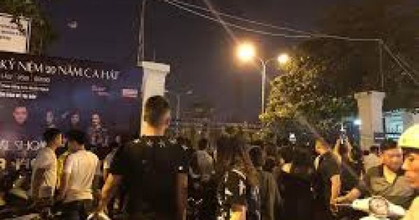 Đêm nhạc Tuấn Hưng bị dừng, cơ quan chức năng lên tiếng