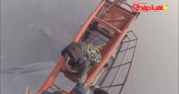 Hơn 250 người chết vì chụp “selfie” trong 6 năm qua