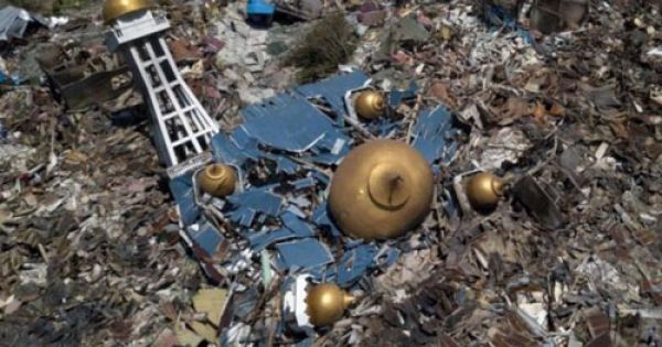 5.000 người có thể vĩnh viễn mất tích trong thảm họa sóng thần Indonesia