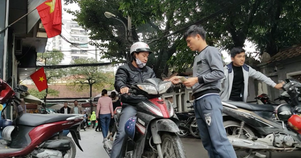 TPHCM: Tăng phí giữ xe máy, ôtô