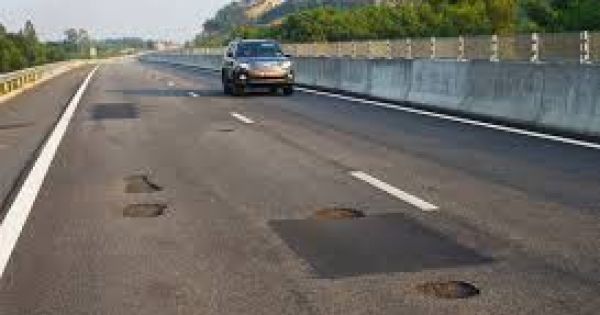 Bộ trưởng Nguyễn Văn Thể: Xem xét dừng thu phí cao tốc 34.000 tỷ