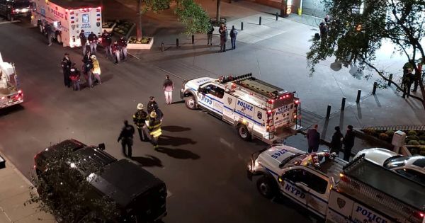 Mỹ: Bắt nghi phạm gửi bom thư đến các chính khách đảng Dân chủ