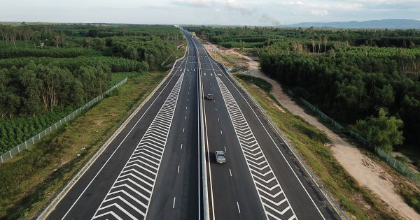 Đình chỉ công tác Giám đốc Ban quản lý dự án Đà Nẵng - Quảng Ngãi