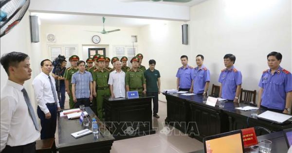 Sửa án sơ thẩm, Vũ “nhôm” lĩnh 8 năm tù giam về tội Cố ý làm lộ bí mật Nhà nước