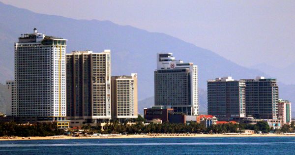 Nha Trang đề nghị tạm dừng xây nhà cao tầng vì nhiều hệ lụy