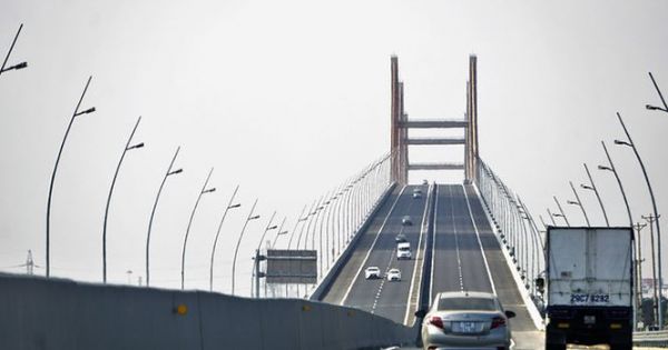 Cầu Bạch Đằng 7200 tỷ bị lún, võng: Là chuyện bình thường?