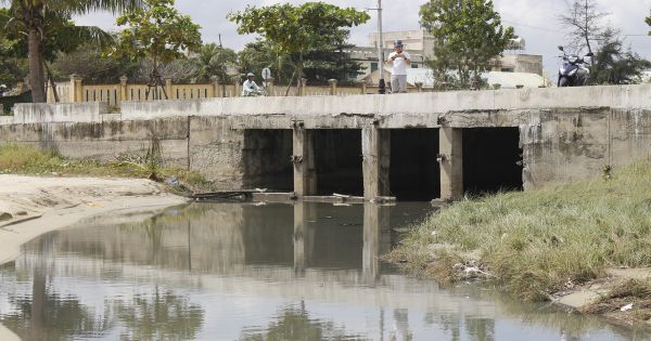 49 cửa xả - nỗi ám ảnh các bãi biển Đà Nẵng