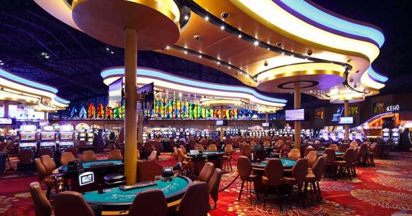 Casino đầu tiên cho người Việt vào chơi: Cú nhảy đầu tiên của casino