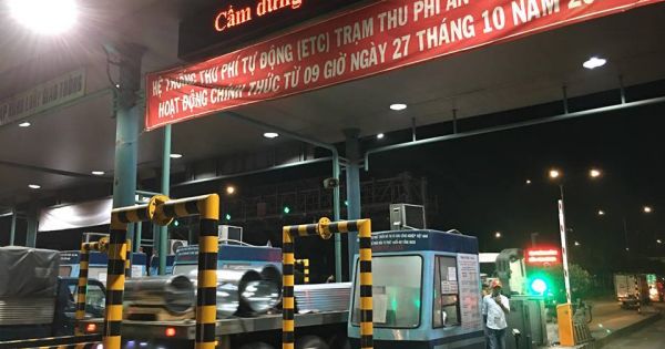 BOT An Sương- An Lạc “xả trạm” liên tục do tài xế phản đối thu phí