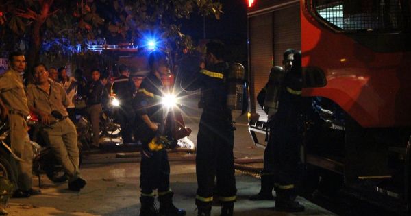 Bình Dương: Rò rỉ khí amoniac ở nhà máy nước đá, di tản dân trong đêm