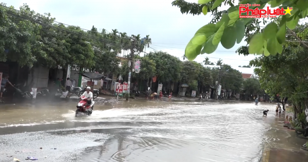 Quảng Ngãi: 2 người chết và mất tích, sạt lở núi nghiêm trọng