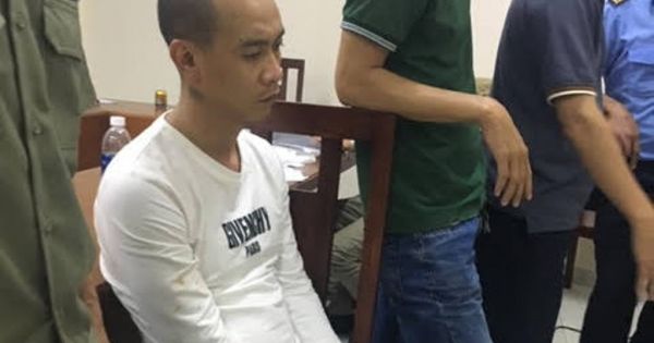 Bắt nóng 19 kg ma túy đá giấu trong cặp loa thùng tại bến xe Miền Đông