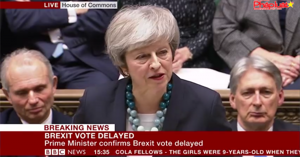 Sóng gió bủa vây Thủ tướng Anh vì thỏa thuận Brexit