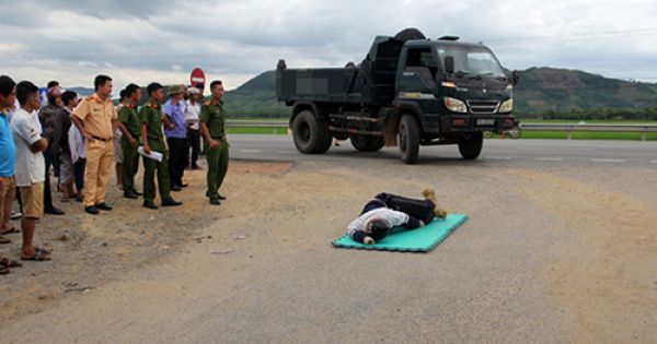 Viện Kiểm Sát đề nghị tăng hình phạt với tài xế cố tình cán chết nam sinh