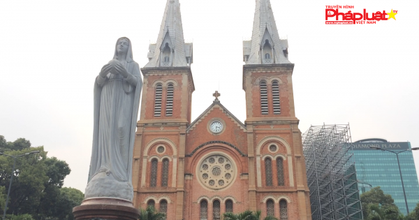 Sẽ làm hàng rào bao quanh nhà thờ Đức Bà?