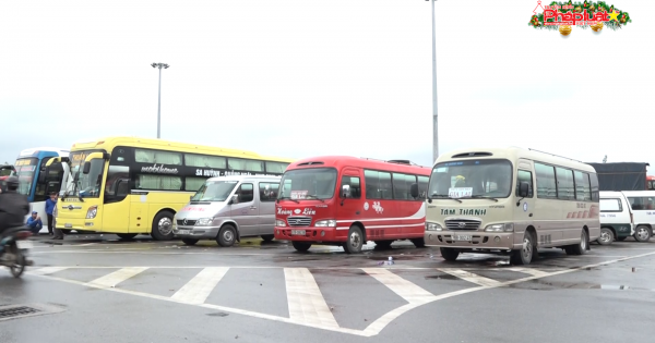 Quảng Ngãi: Khan hiếm vé xe Tết đi ngày cao điểm sau Tết Kỷ Hợi 2019