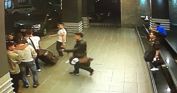 Khởi tố vụ 152 khách Việt 