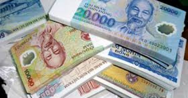 Dịch vụ đổi tiền lẻ lì xì Tết “hét” phí tới 400%