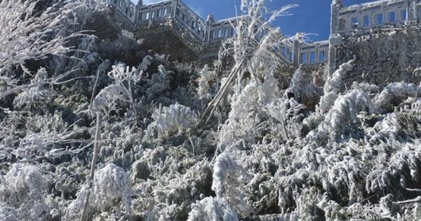 Có thể mưa tuyết trên đỉnh Fansipan