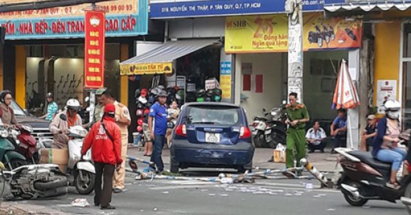 Cụ ông lái thử xe gây tai nạn liên hoàn