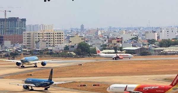 Đường sắt “cháy vé”, hàng không tăng chuyến kỷ lục