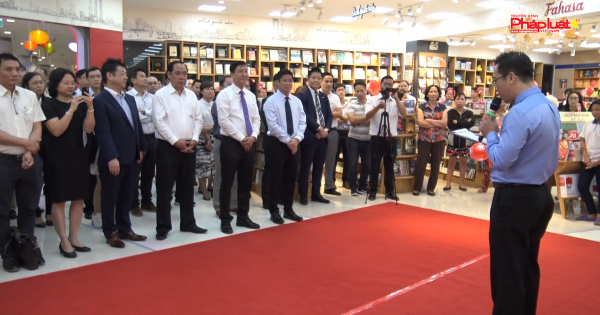 Khuyến mãi 50% nhân dịp FAHASA khai trương nhà sách thứ 110 tại TP HCM
