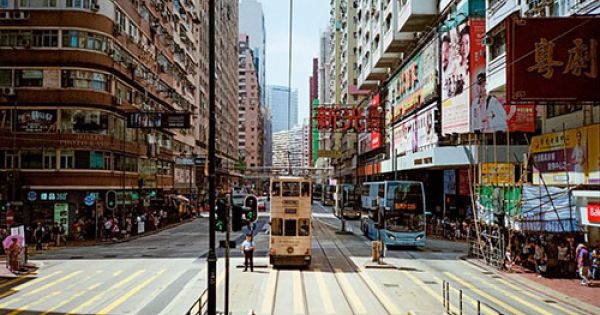 Hong Kong miễn thị thực cho người mang hộ chiếu công vụ Việt Nam