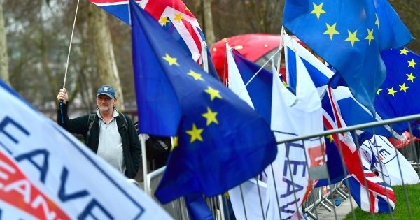 Phản ứng trái chiều của giới chức châu Âu với kết quả bỏ phiếu về Brexit