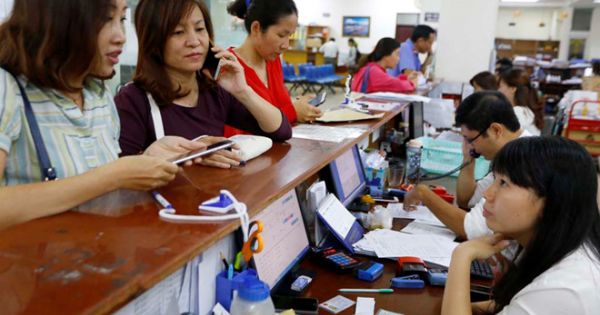 237 cán bộ BHXH nghỉ việc do áp lực công việc