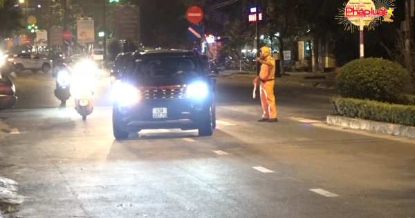 Quảng Ngãi: Bất an tài xế ô tô vi phạm nồng độ cồn ngày giáp Tết