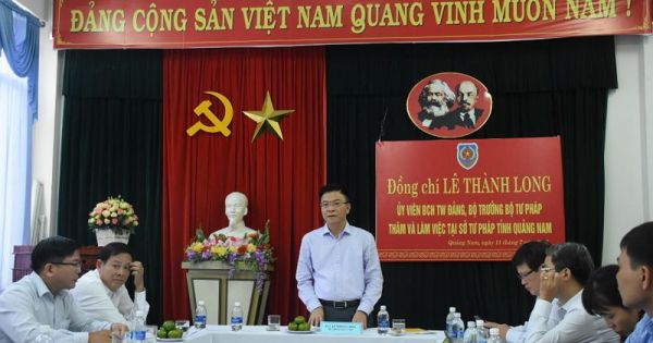 Bộ Tư pháp tiếp tục tạo môi trường làm việc phù hợp để cán bộ phấn đấu