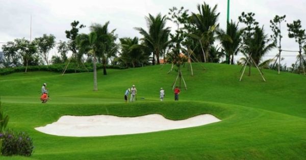 Bỏ quy hoạch sân golf