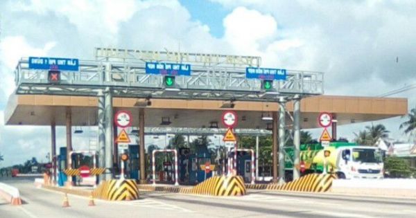 BOT Sóc Trăng, BOT Bạc Liêu xin xả trạm thu phí ngày Tết