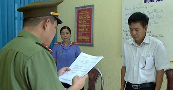 Gia hạn điều tra vụ cán bộ giáo dục Sơn La sửa điểm thi