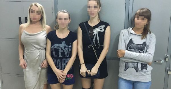 Lần đầu tiên đánh sập đường dây mại dâm cao cấp 